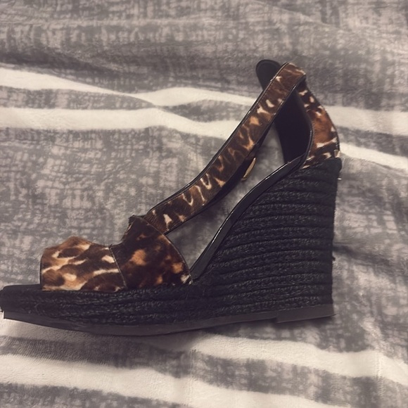 Burberry Wedges Size 36.5 - Picture 8 of 13